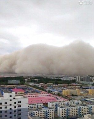 Asta nu e furtună, e apocalipsa în direct (VIDEO)