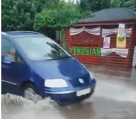 Dezastru pe litoral, furtuna şi ploile au făcut prăpăd (VIDEO)