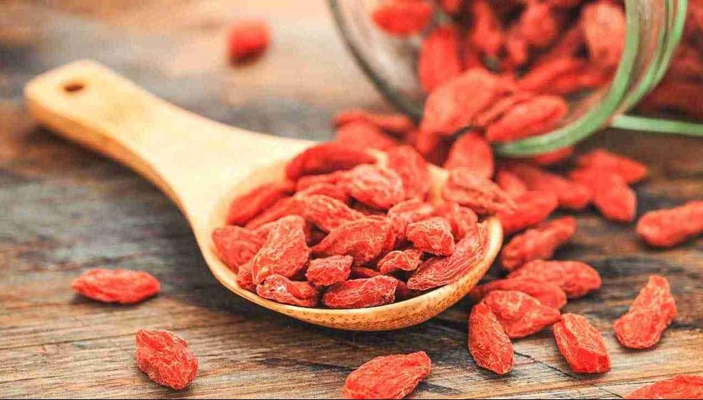 Adevărul despre fructele de goji. Ce sunt, de fapt, Mai mănânci?