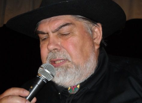 Drama lui Ilie Micolov. Părăsit de familie, trăia din mila vecinilor 