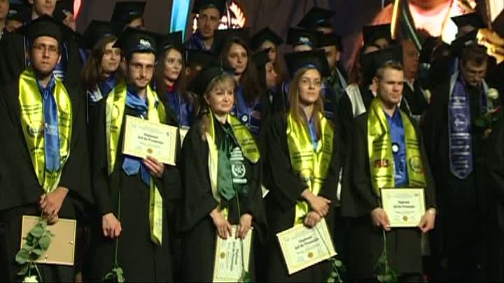 Festivitate de absolvire la Politehnică: 3.000 de studenţi și-au încheiat studiile