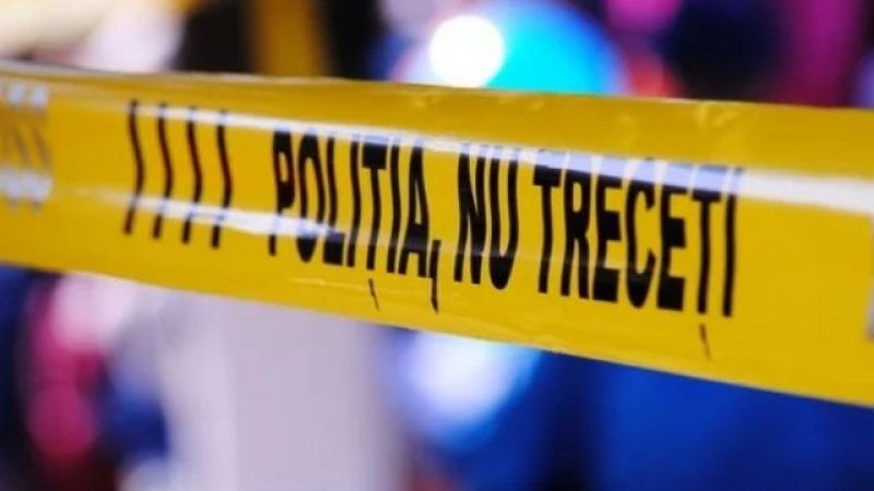 Accident grav, un microbuz cu 9 pasageri s-a răsturnat în judeţul Suceava  