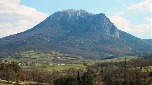 Singurul loc din lume în care poţi supravieţui dacă vine sfârşitul lumii. Nu e departe de România!