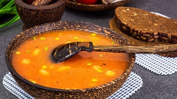 Reţeta zilei: Supă de fasole cu paste 