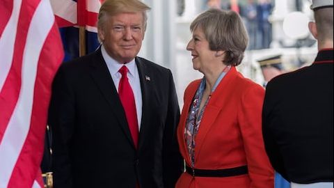 Theresa May, dezvăluire bombă: Trump m-a sfătuit să dau în judecată UE 
