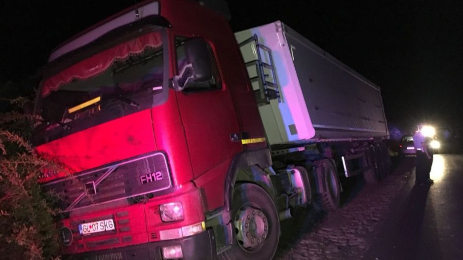 Şofer de TIR, găsit mort la volan. Tragedia s-a întâmplat în judeţul Brăila