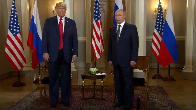 Donald Trump revine. S-a exprimat greșit la declarațiile comune cu Putin