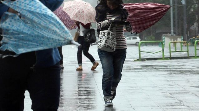 Tragedie provocată de Codul Galben de furtună. Un bărbat a murit în Arad