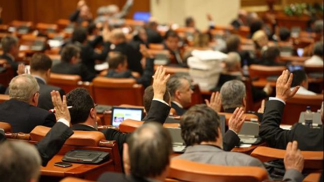 Crește vârsta de pensionare pentru militari