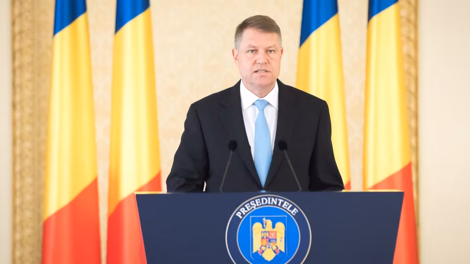 Mesajul lui Iohannis de Ziua Aviației: Modernizarea Forțelor Aeriene trebuie continuată
