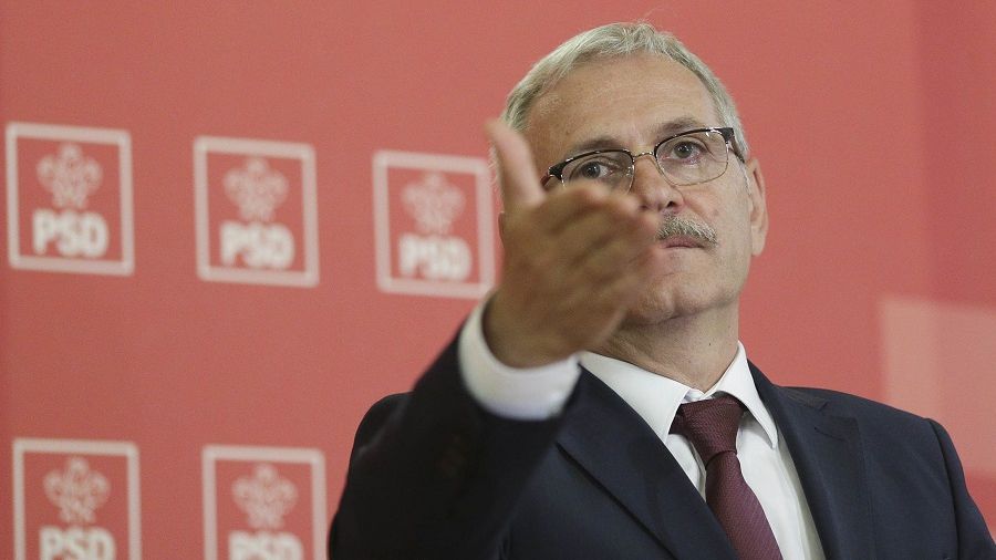 Mii de internauţí cer demisia lui Liviu Dragnea