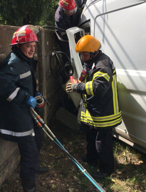 Circulaţie blocată pe şoseaua de centură din Bucureşti în urma unui accident rutier grav