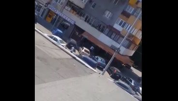 Bătaie în plină stradă, la Târgu Jiu. Șase persoane, reținute