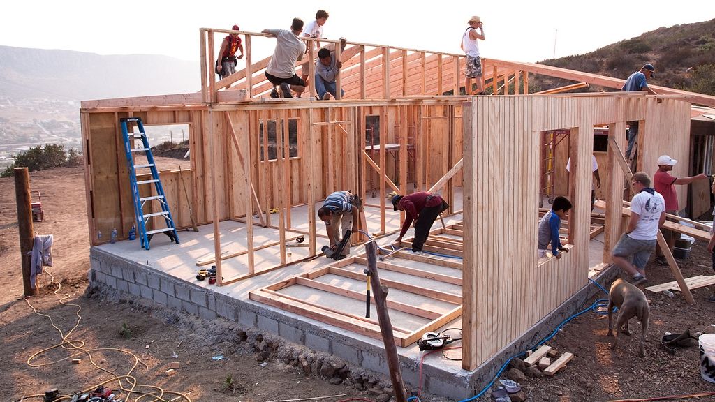 Cât costă construcția unei case, în 2018, și ce cheltuieli suplimentare pot apărea