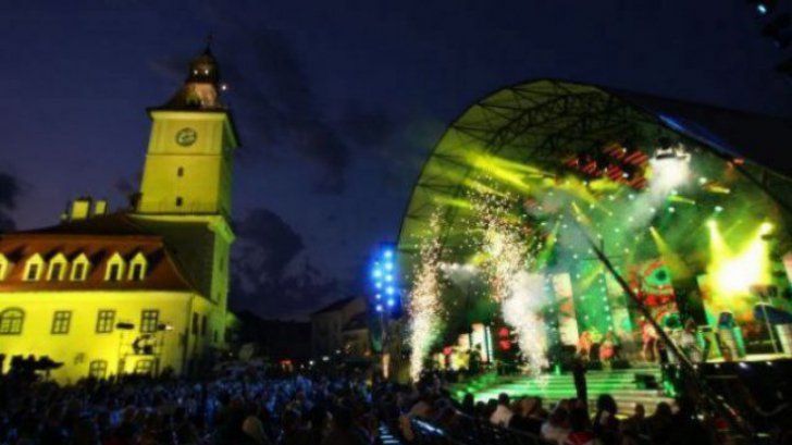 Cine va prezenta Gala Festivalului Cerbul de Aur. Este frumos şi celebru 