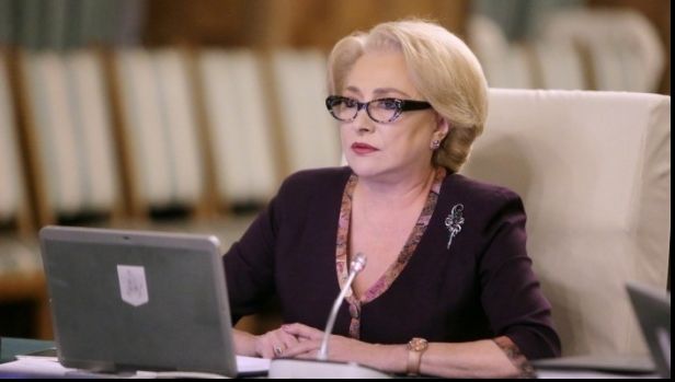 USR: "Cerem PSD să o demită urgent pe Dăncilă!"