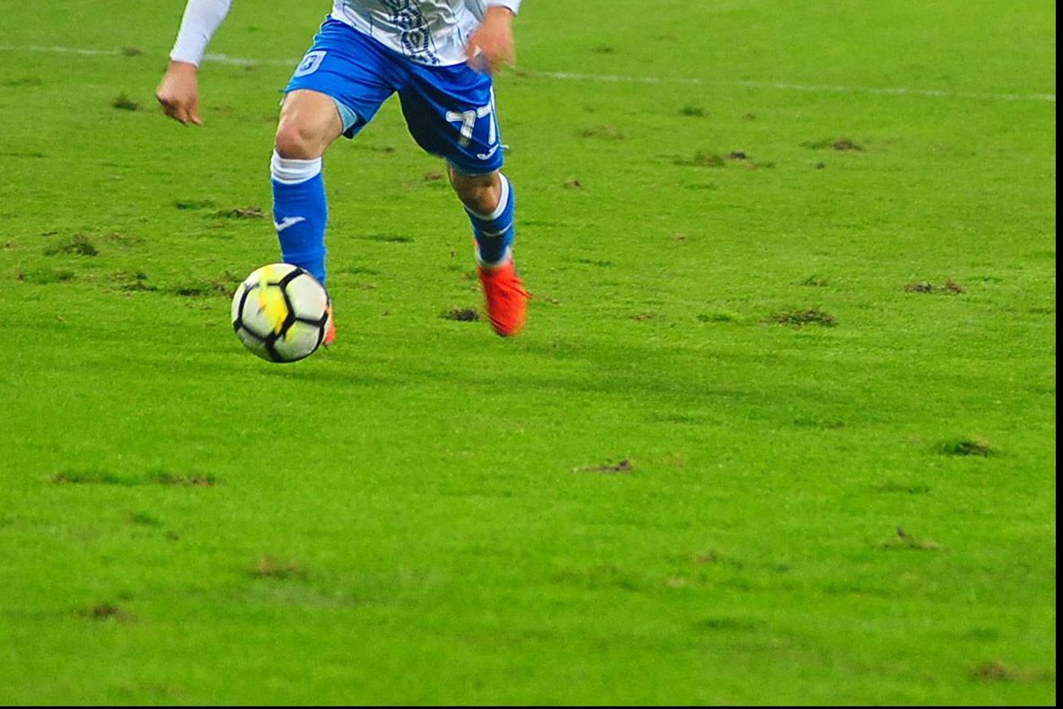 Scandalul gazonului de pe Oblemenco. Primăria a cerut o expertiză