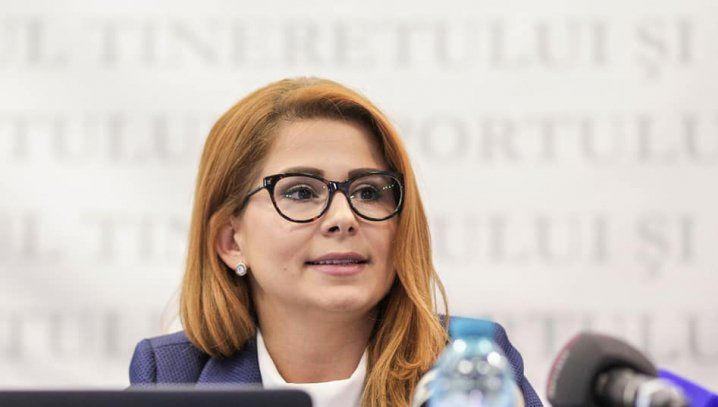 Se cere demisia ministrului Ioana Bran