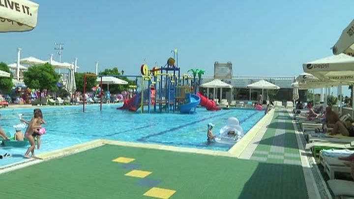 Litoralul românesc, magnet pentru turişti. Cele mai căutate sunt ofertele all inclusive