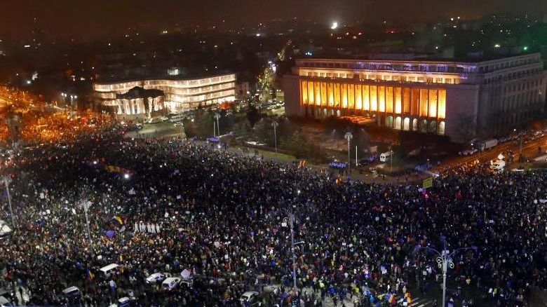 Politicienii vor să se lipească de protestul diasporei 