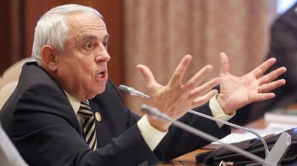 Cel mai lăudat ministru din Guvernul Dăncilă, suspus moţiunii simple în Parlament