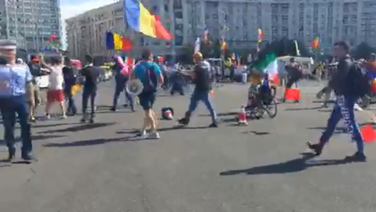VIDEO: Momentul care a provocat intervenţia în forţă a jandarmilor 