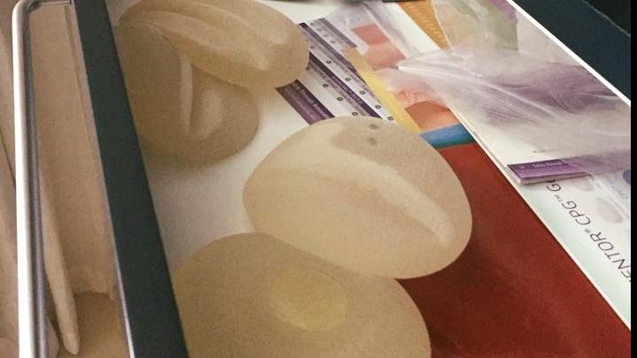 Visele femeilor pot deveni realitate. Un medic plastician oferă consultații gratuite