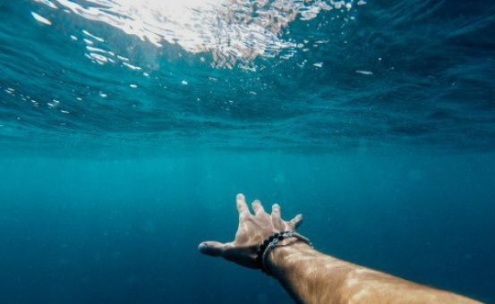 Ce înseamnă când visezi apă. Cel mai puternic simbol din vis