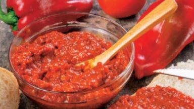 Aşa faci cea mai bună ZACUSCĂ. Ingredientul care-i dă tot gustul