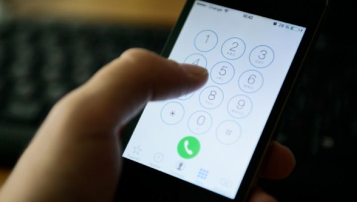 De ce să nu îți lași telefonul la încărcat peste noapte