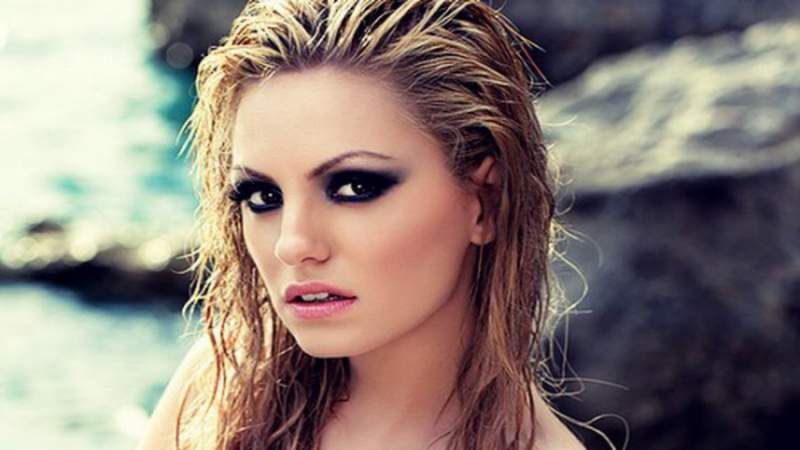 Alexandra Stan: "Vreau ca prietenii mei să fie liberi" #iubireanusevotează