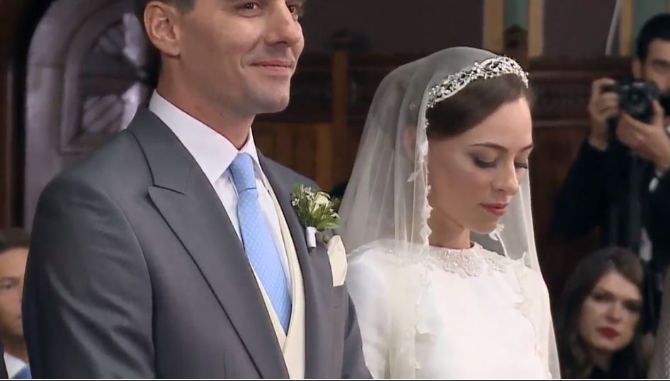 Cum arată rochia de mireasă a Alinei Binder. Asemănarea cu Meghan Markle 