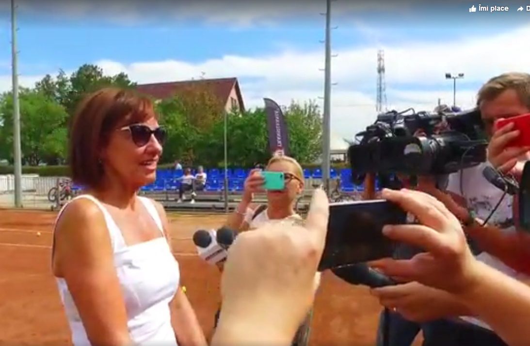 Carmen Iohannis, apariție de senzație pe terenul de tenis