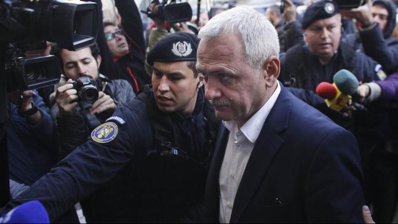 DNA nu predă dosarul TelDrum, procurorul general Augustin Lazăr poate tranşa conflictul