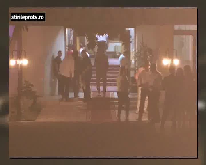 Ce făcea iubita lui Liviu Dragnea când șeful PSD era la restaurant