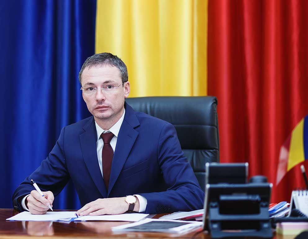 Viceprimarul din Iaşi a obţinut în instanţă suspendarea ordinului prin care îşi pierdea mandatul 
