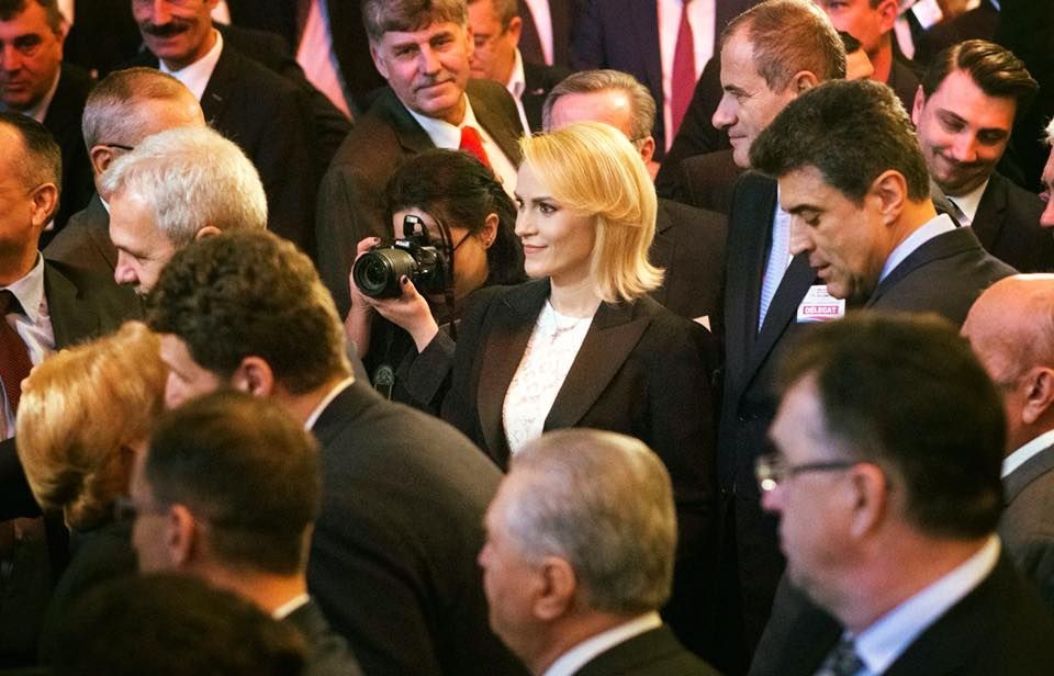 PSD Ilfov o susţine pe Firea contra lui Dragnea, liderul PSD face jocurile