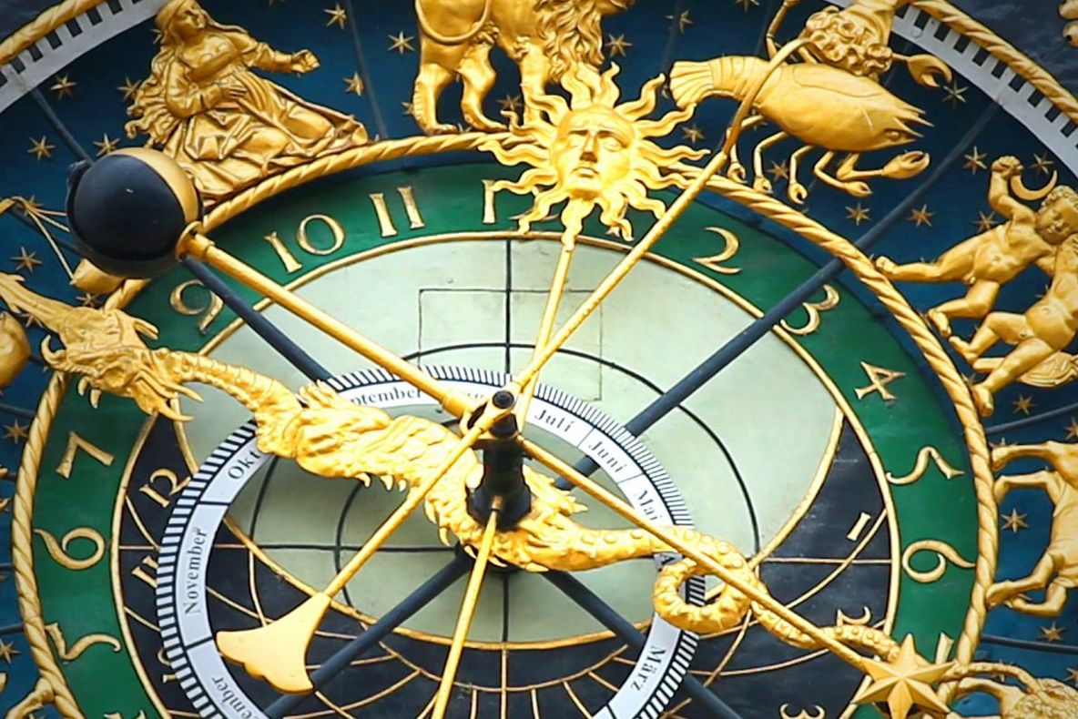 Horoscop 30 septembrie 2018: Timpul care se scurge nu e în favoarea ta!