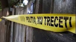 Descoperire macabră în Giurgiu: un bărbat a fost găsit mort în fața casei