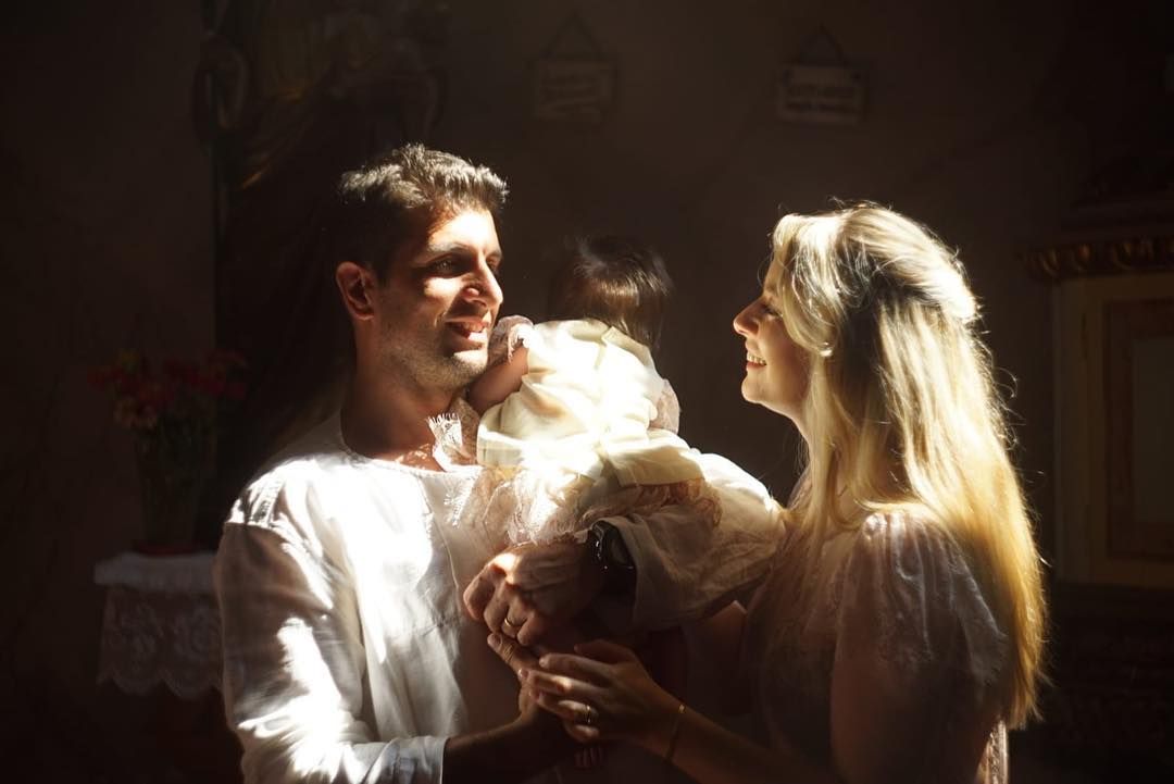 Laura Cosoi și-a botezat fetița în Maramureș