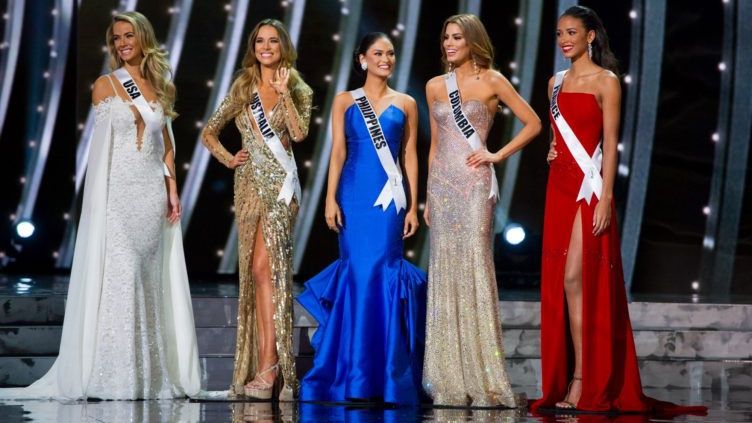 Cea mai frumoasă femeie din lume a murit la 45 de ani