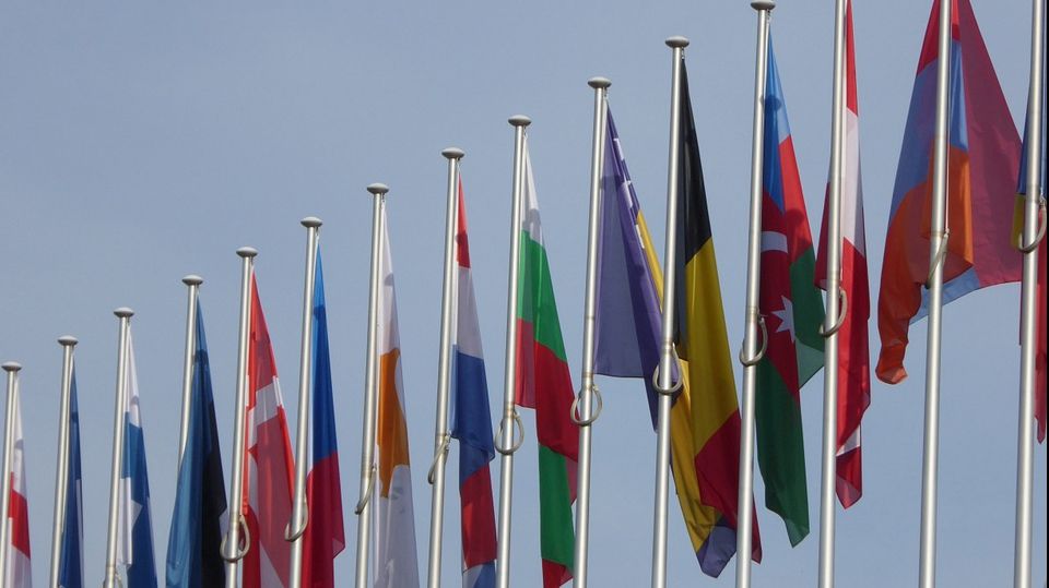 Liderul grupului parlamentar PPE, îngrijorat: Dăncilă să explice situația din România