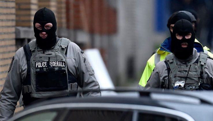 O invitație la o petrecere URIAȘĂ, în cel mai mare parc din Bruxelles, a pus autoritățile pe jar! Ce au descoperit oamenii legii