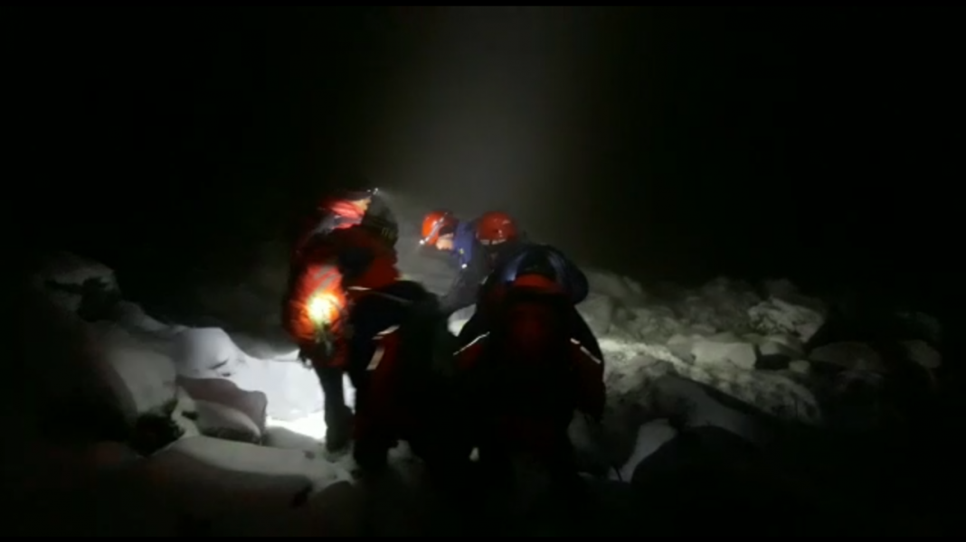 Sfârșit tragic pentru tânărul surprins de zăpadă în Munții Făgăraș