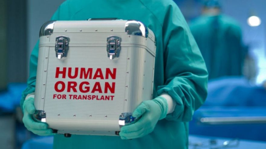 Şefa Agenţiei de Transplant, sesizare la DIICOT: "Vieţile pacienţilor au fost puse în pericol"