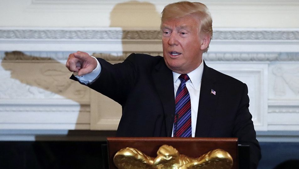 Trump declasifică documente legate de ancheta FBI privind implicarea Rusiei în alegeri