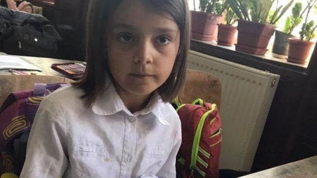 Ce s-a întâmplat cu fetiţa flămândă care visa să mănânce "biscuiţi, piure cu carne şi o salată"