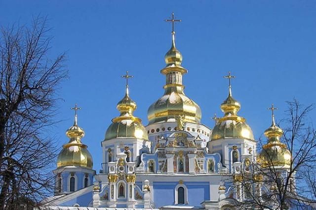 Patriarhia de la Constantinopol recunoaşte Biserica Ortodoxă din Ucraina. Replică dură a Moscovei 