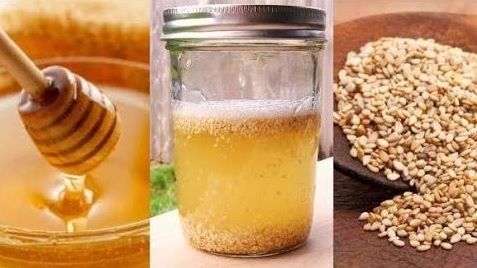 Amestecul din seminţe şi miere care îţi tonifică organismul de la prima oră a zilei