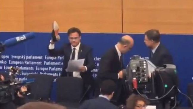 Un gest șocant al unui politician italian stârnește rumoare în UE și delimitări la Roma